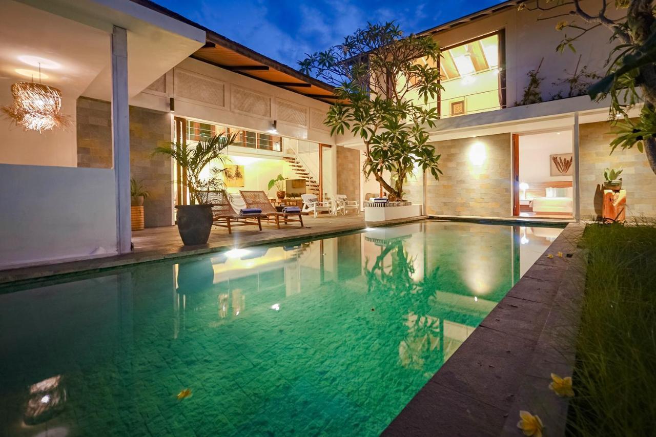 Bias Villa Seminyak Exteriér fotografie